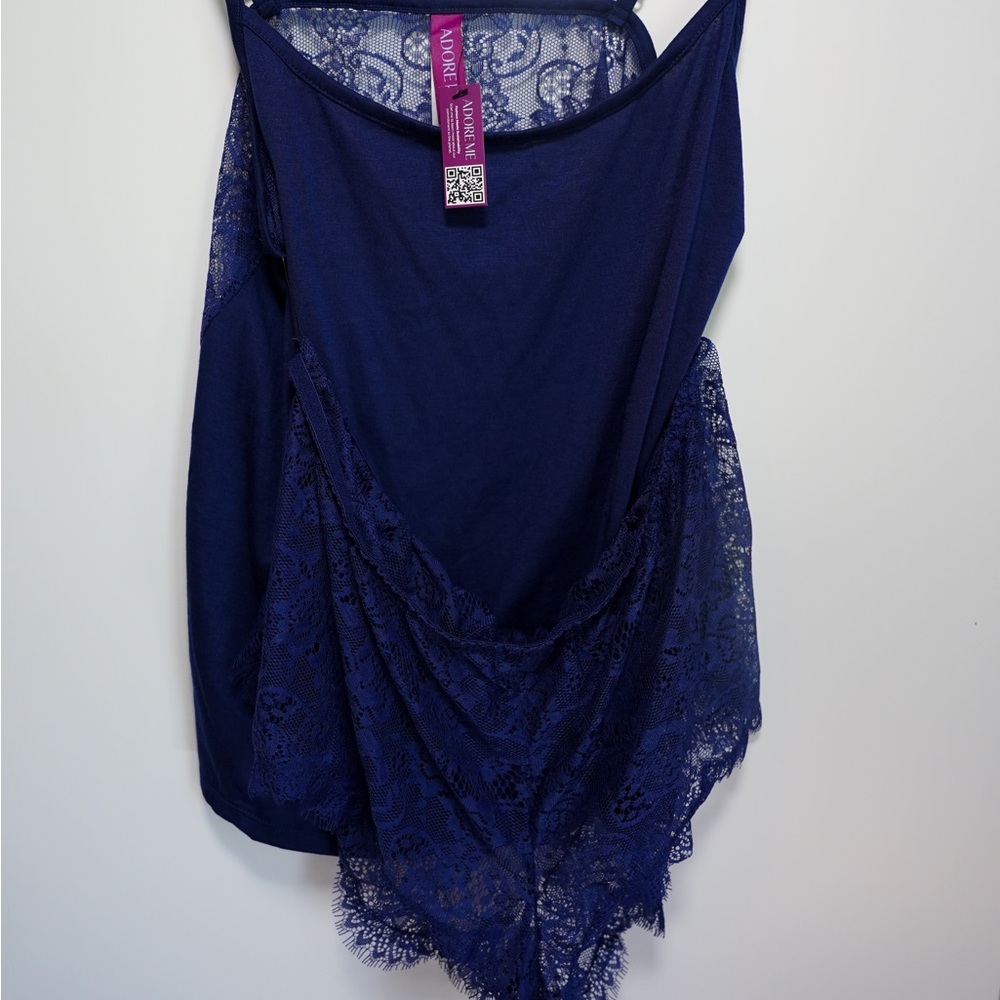 Two pieces blue set - Picture 2 of 2